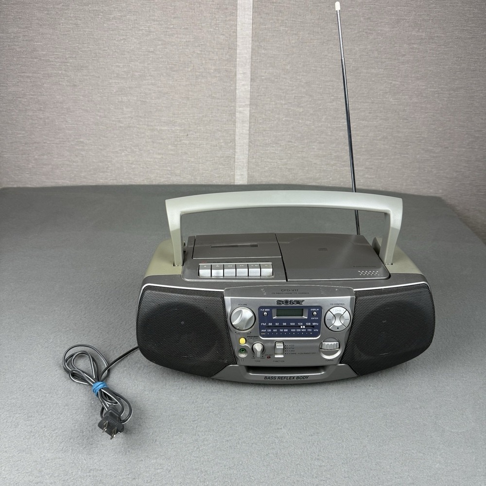 Sony CFD -V17 Cd Cassette am fm Mega Bass Boom Box Tested Working